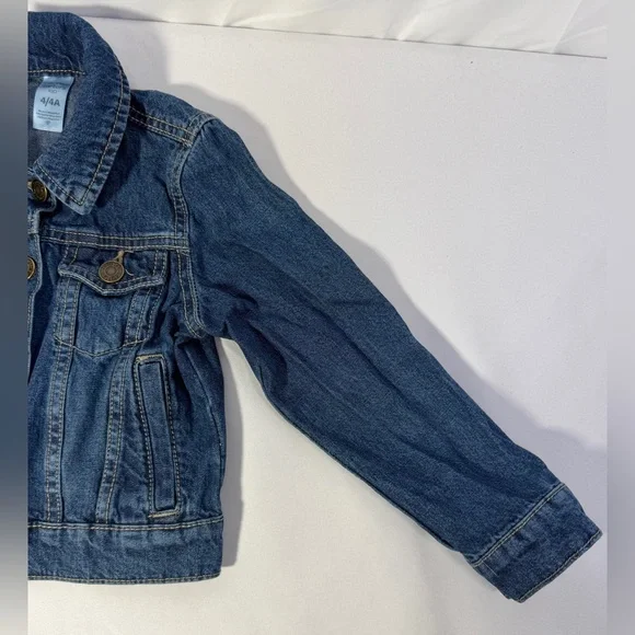 Carter’s Kids Denim Jacket Size 4 Girls Boys Blue Jean Button Front Cotton - Picture 2 of 13